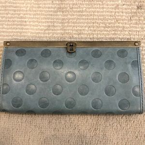 Fossil wallet